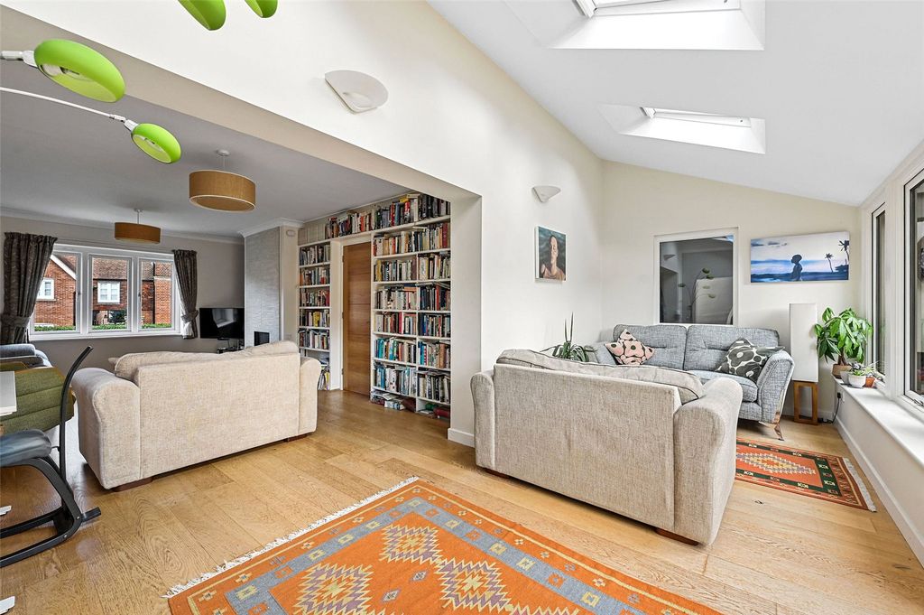 Property photo 3 of 26 Picture No. 03