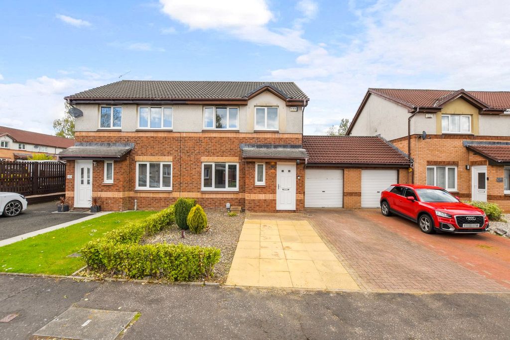 Property photo 1 of 31