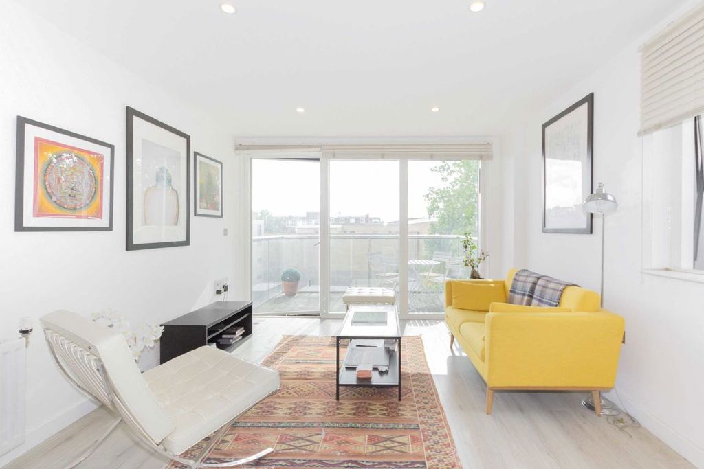 Property photo 2 of 4