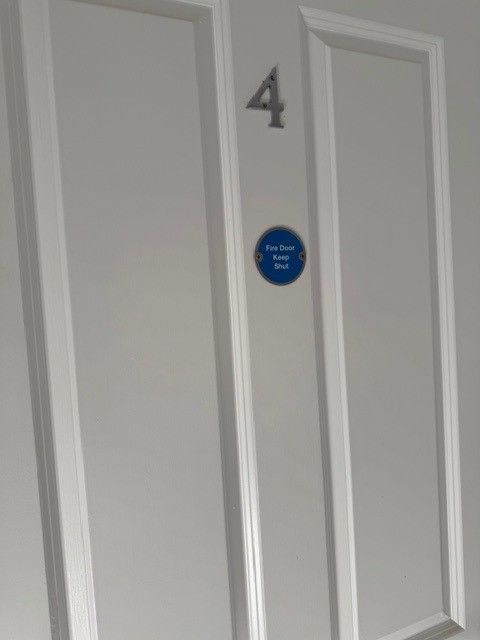 Property photo 2 of 8 Gallery