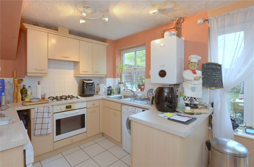 Property photo 3 of 14 Picture No. 14