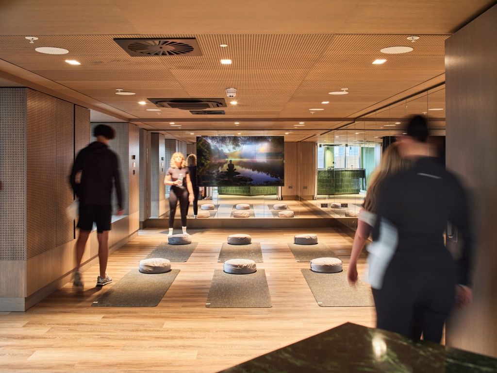 Property photo 3 of 19 Oneeastside260226...