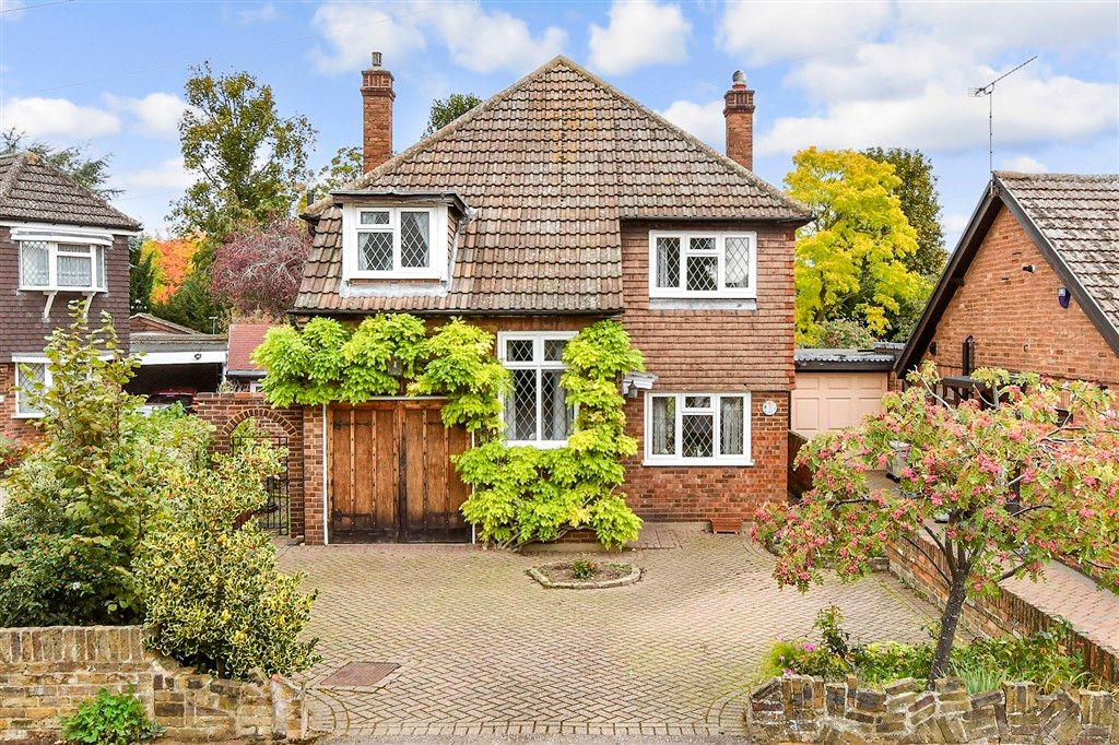 Property photo 2 of 13 External (Web)