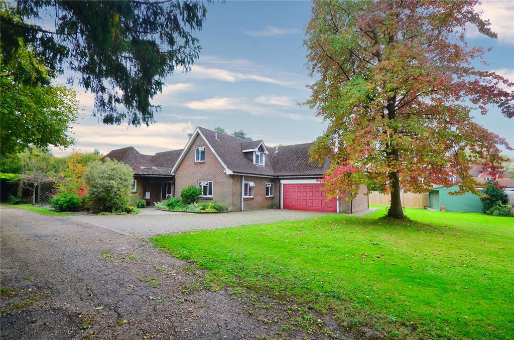 Property photo 1 of 34 Front