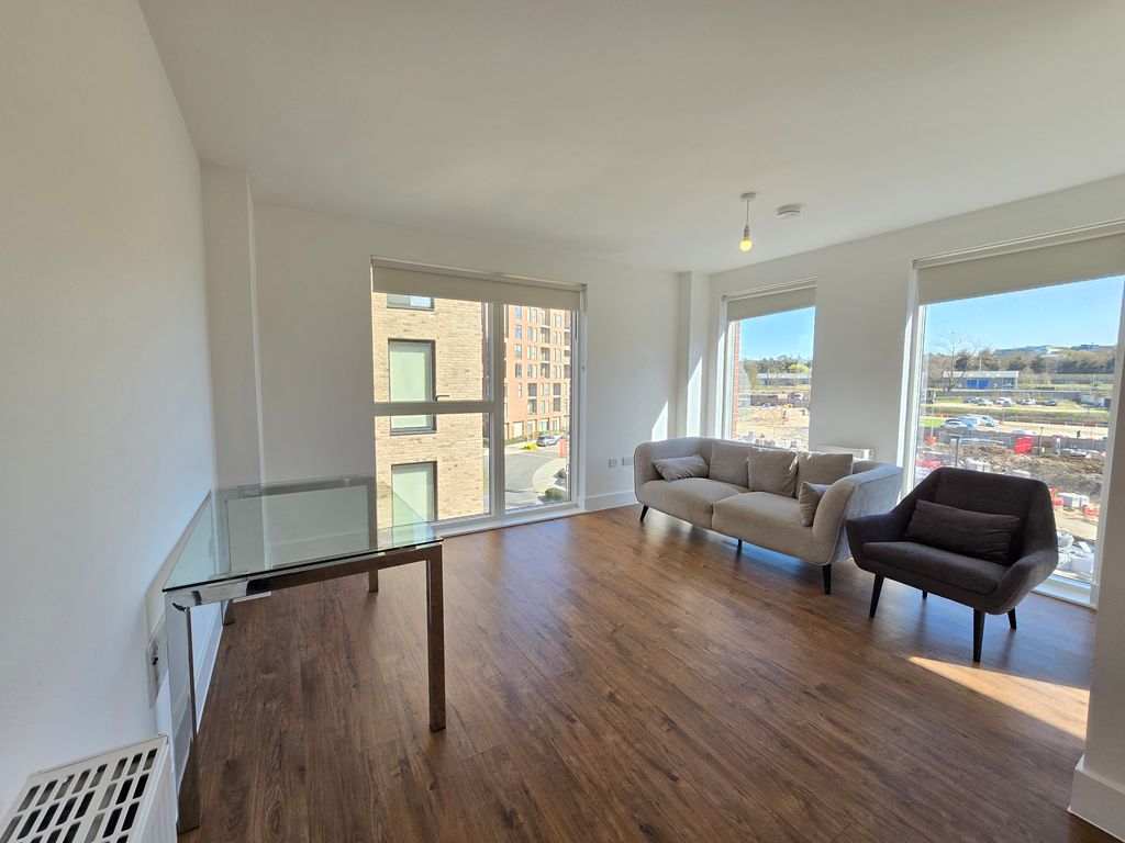 Property photo 3 of 10