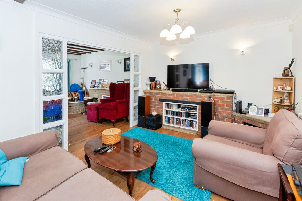 Property photo 2 of 22