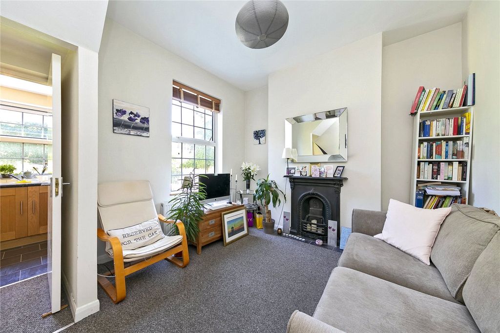 Property photo 2 of 9 Picture No. 05