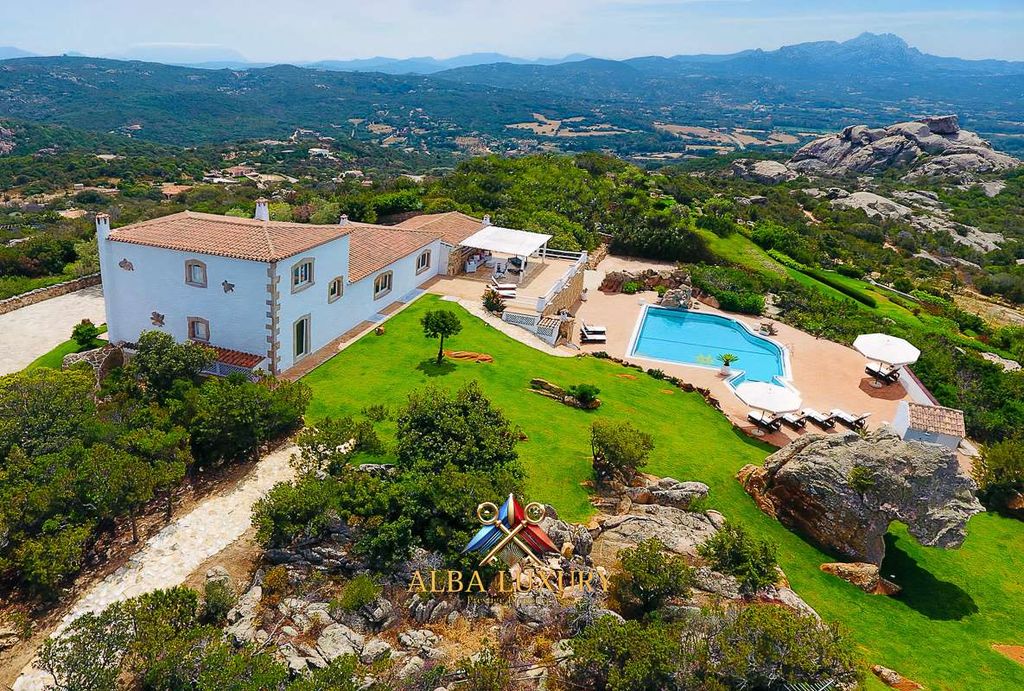 Property photo 2 of 24