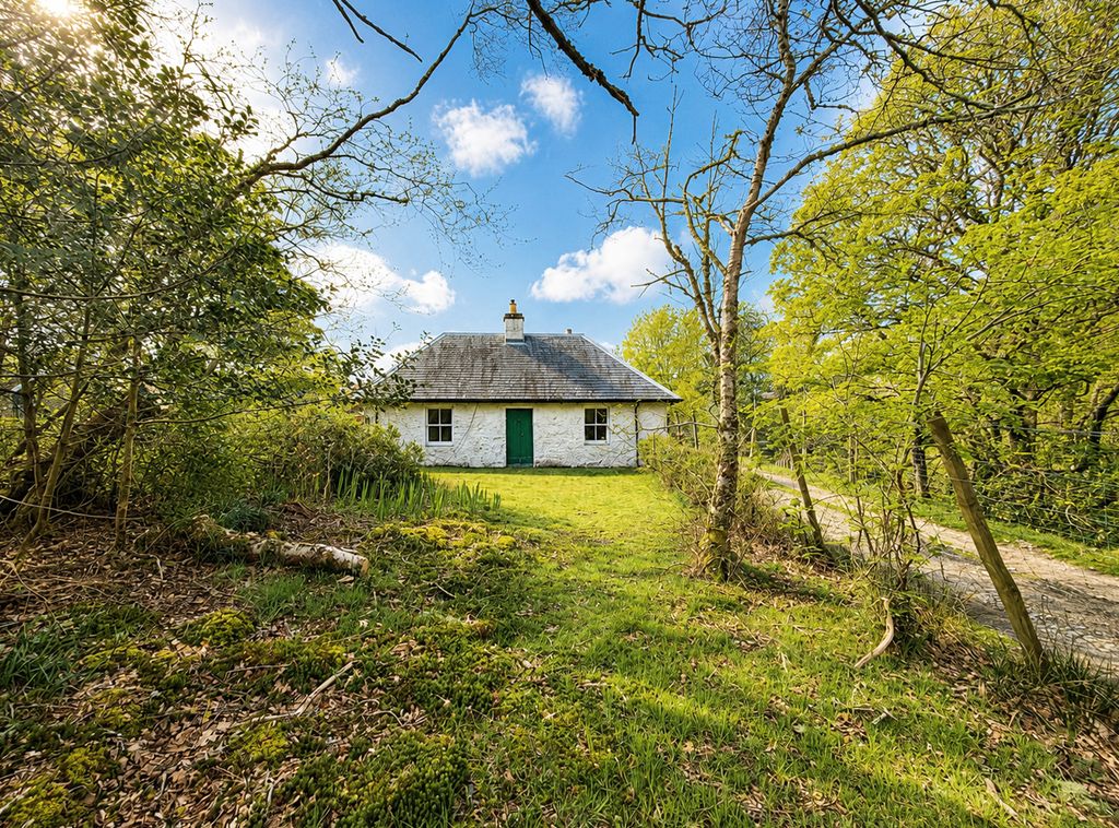 Property photo 3 of 37