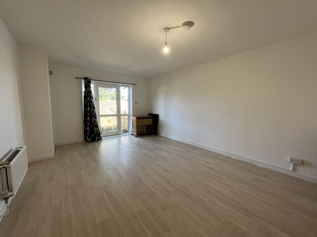 Property photo 2 of 12 Gallery