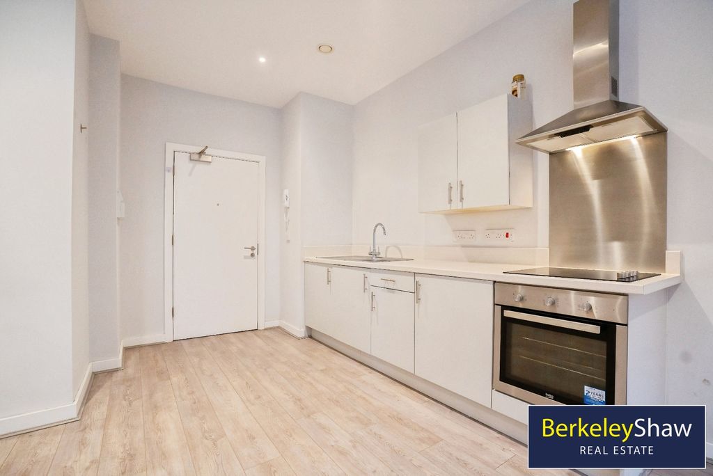 Property photo 3 of 13 Open Plan Living