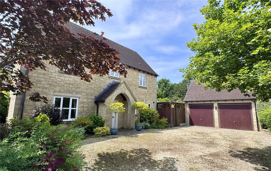 Property photo 1 of 24 Picture No. 34