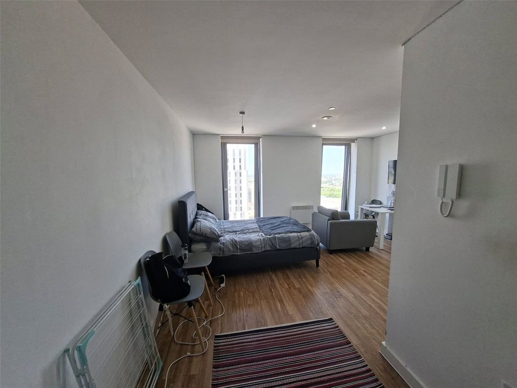 Property photo 1 of 6 Picture No. 04
