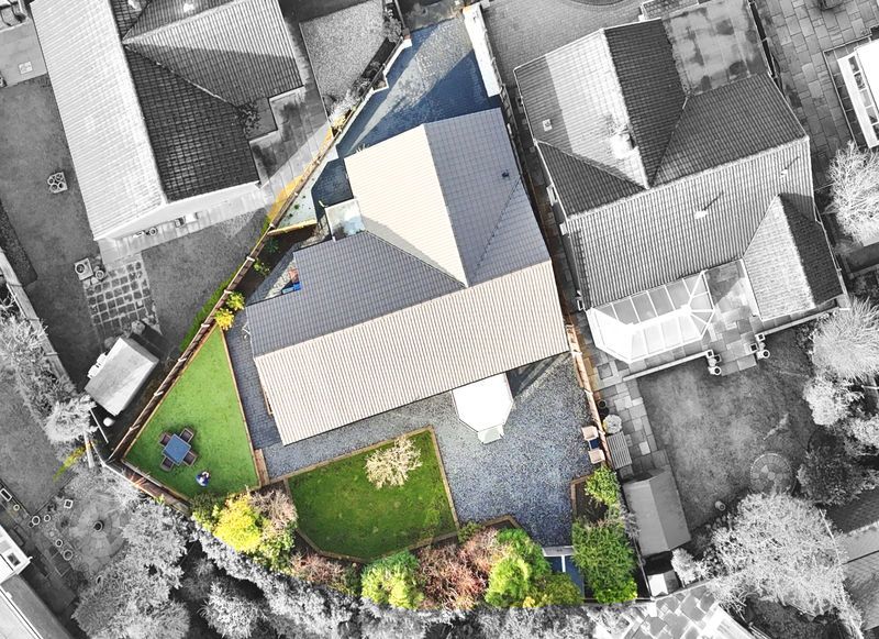 Property photo 3 of 41 Ariel Black And White