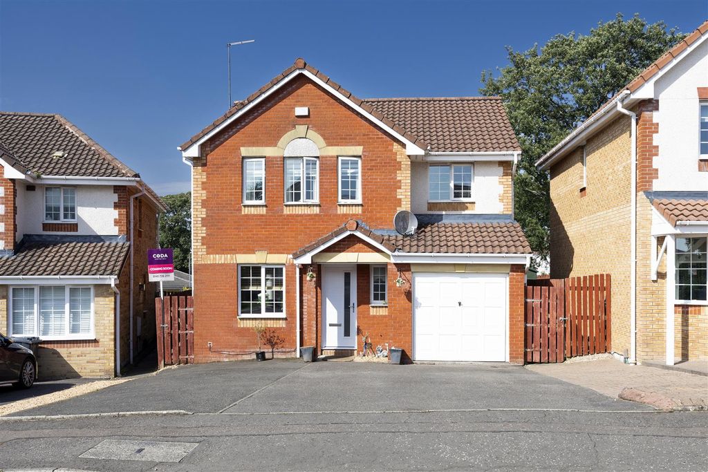 Property photo 1 of 27 74_Waverley_Park_Kirkintilloch_001.Jpg