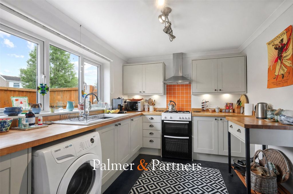 Property photo 3 of 21 Picture No. 03