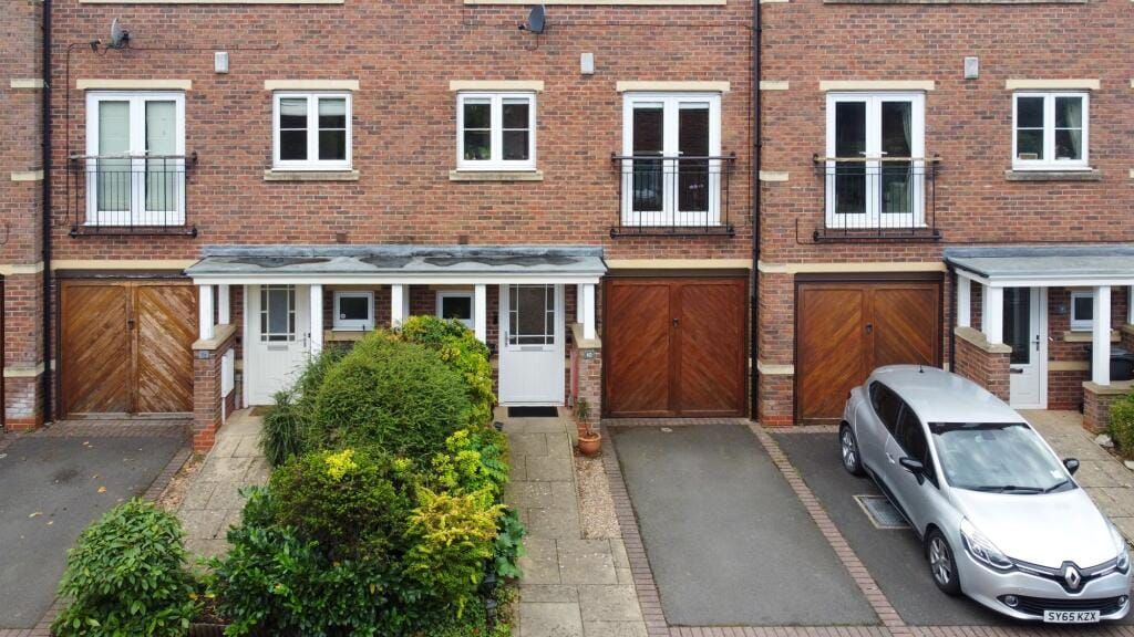 Property photo 1 of 29