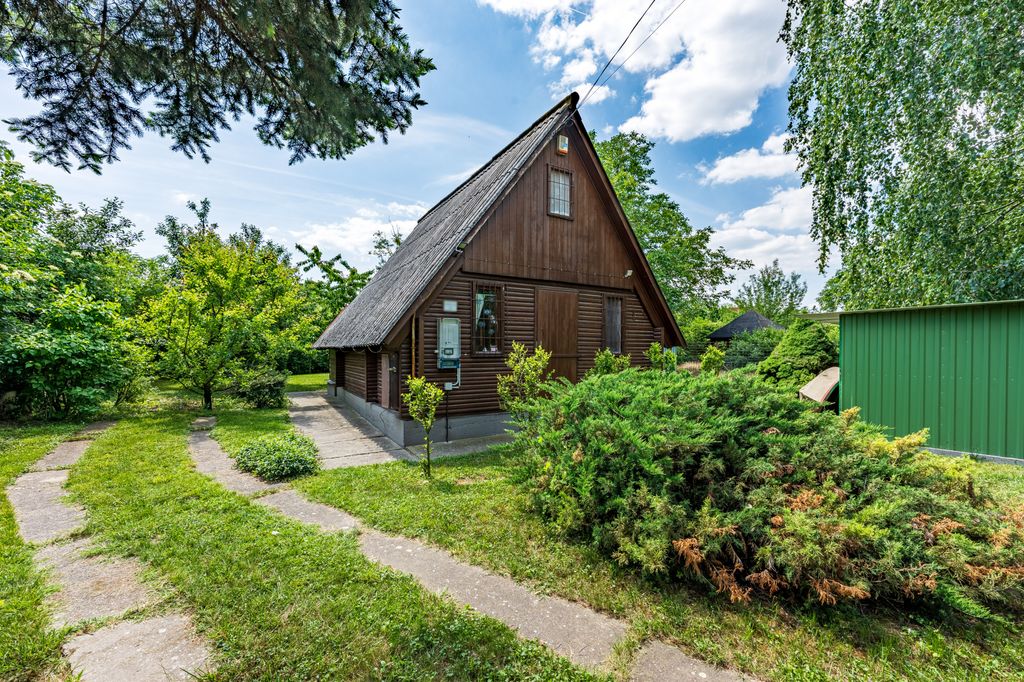 Property photo 1 of 22