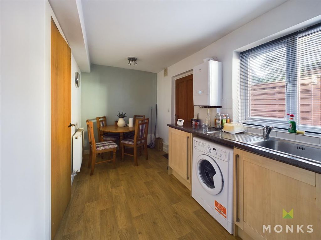Property photo 3 of 10 Cam01520G0-Pr0114-Still007.Jpg
