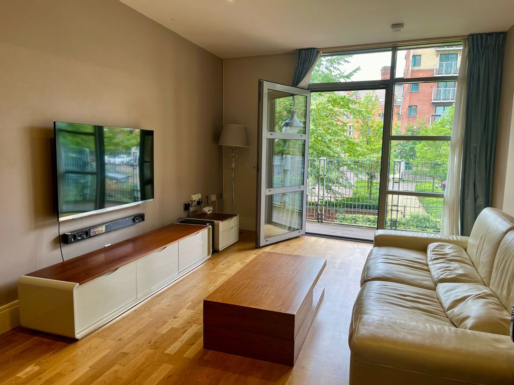 Property photo 1 of 18