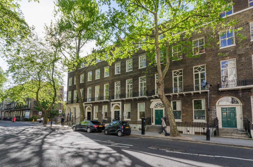 Property photo 3 of 35 998883