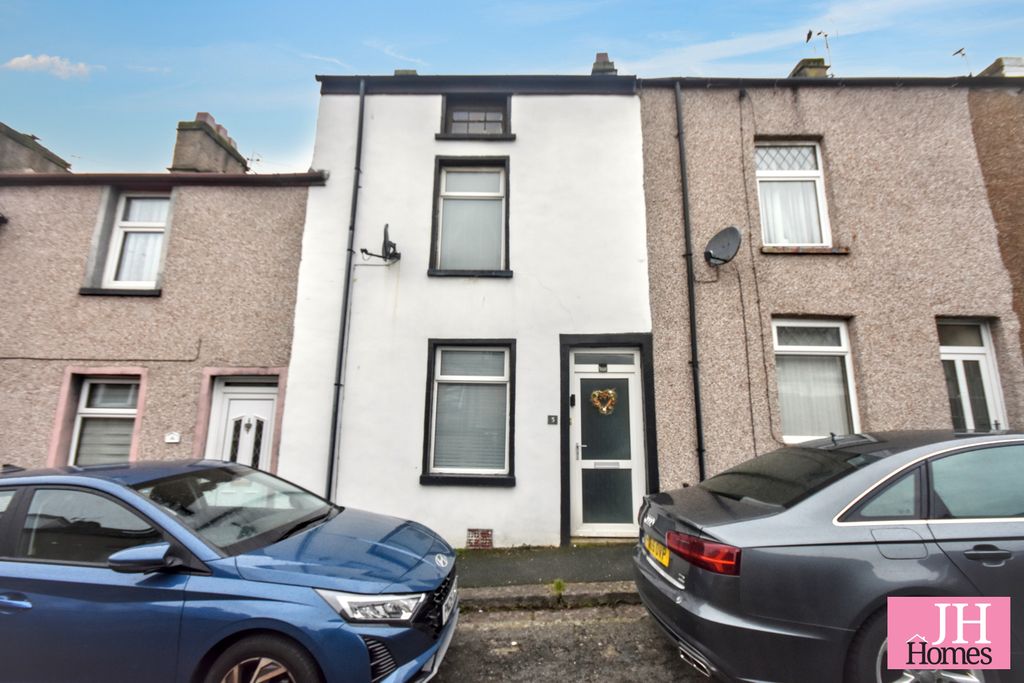 Property photo 1 of 21