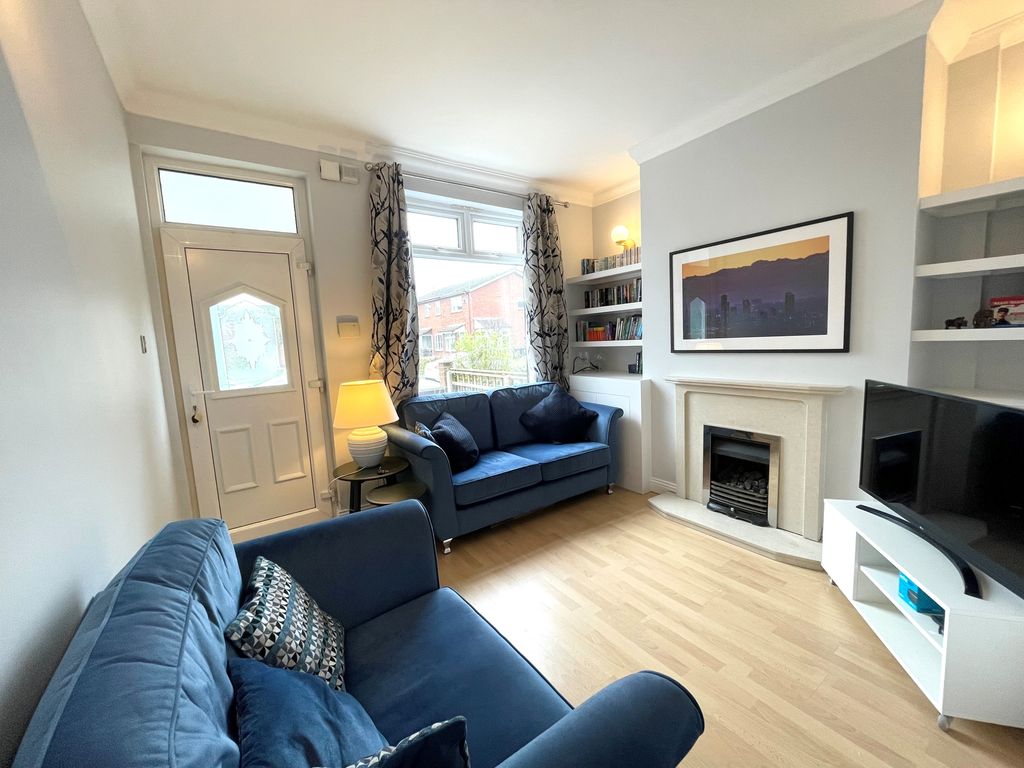 Property photo 2 of 14