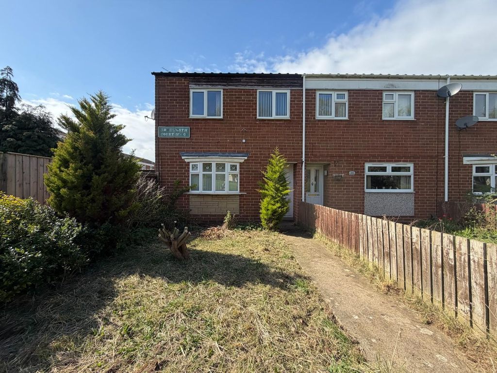 Property photo 1 of 5 Front