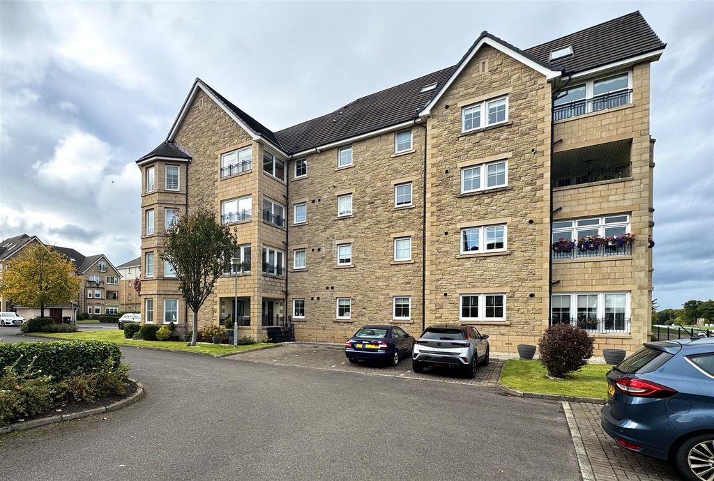 Property photo 1 of 24 Exterior