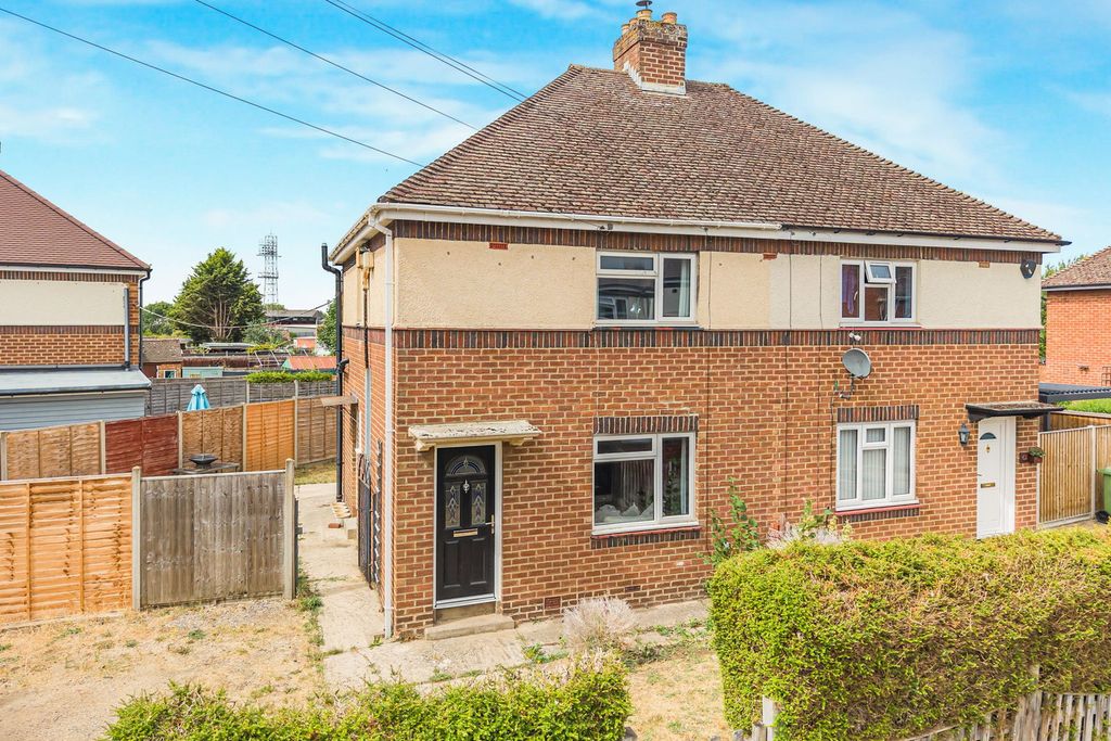 Property photo 1 of 12