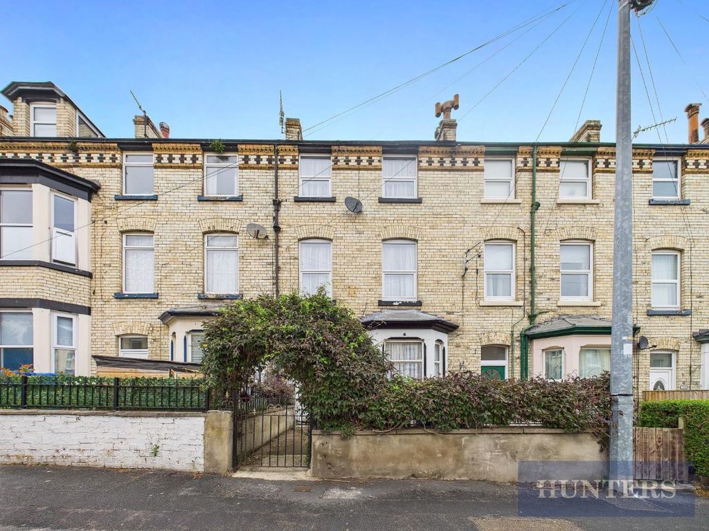 Property photo 1 of 28 Cam05316G0-Pr0145-Still038.Jpg