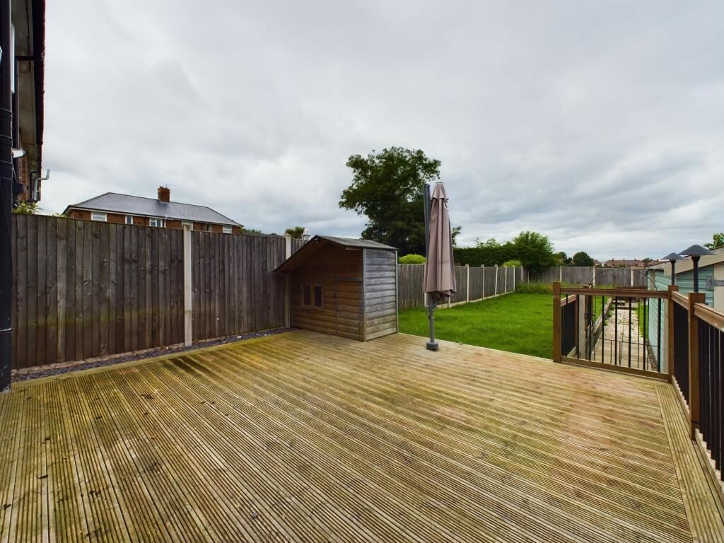Property photo 1 of 9 Beautiful Back Garden