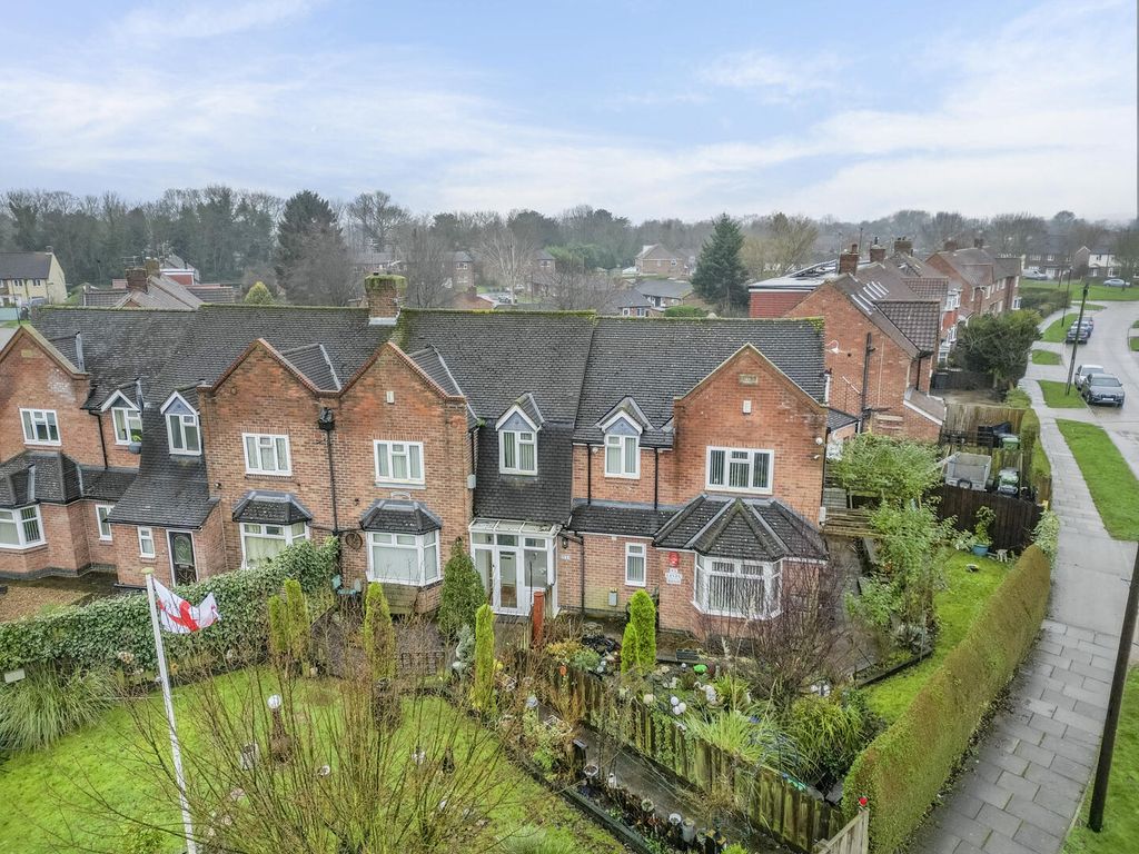 Property photo 1 of 33 Front (Exterior)