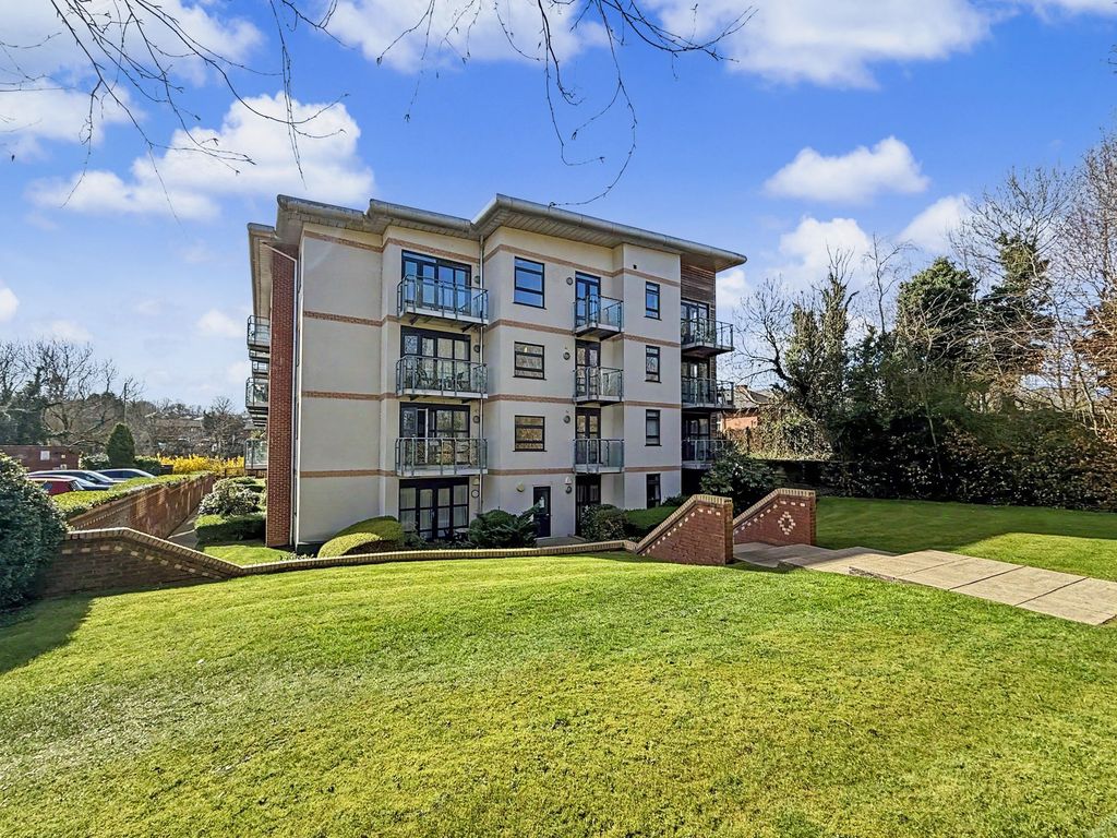 Property photo 1 of 19