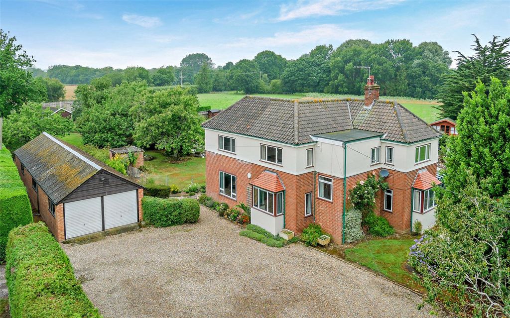 Property photo 2 of 16 Loke House