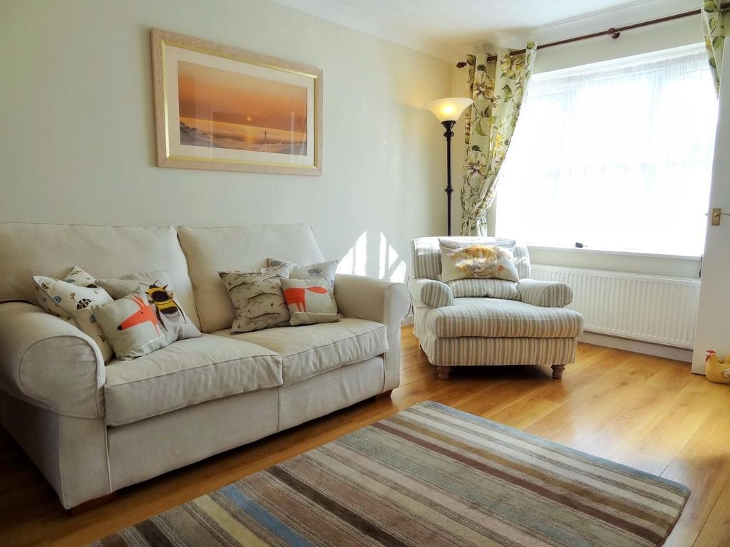 Property photo 2 of 5