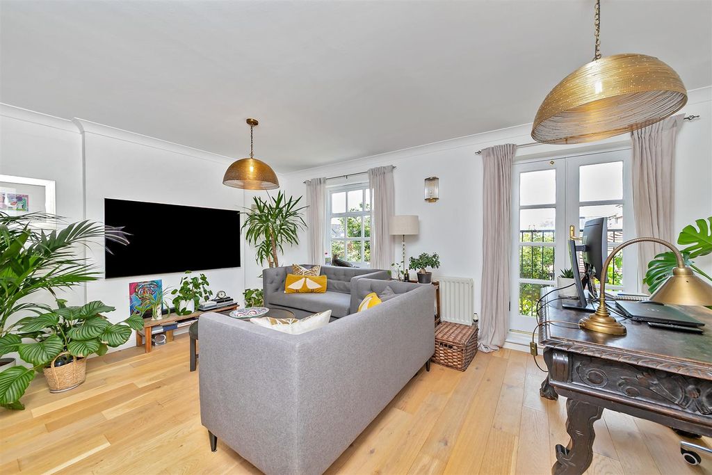 Property photo 3 of 29 42Goldsmithsway-57.Jpg