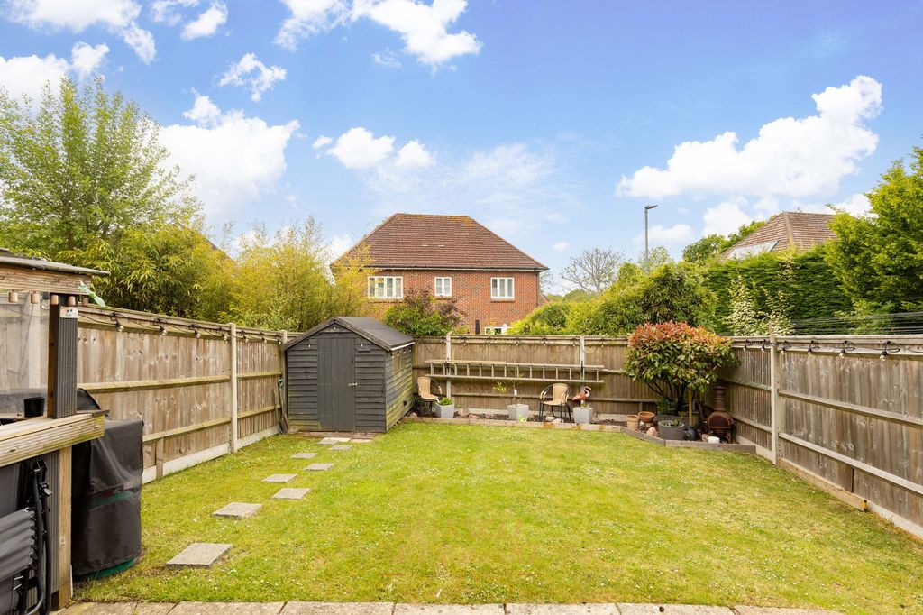 Property photo 2 of 22