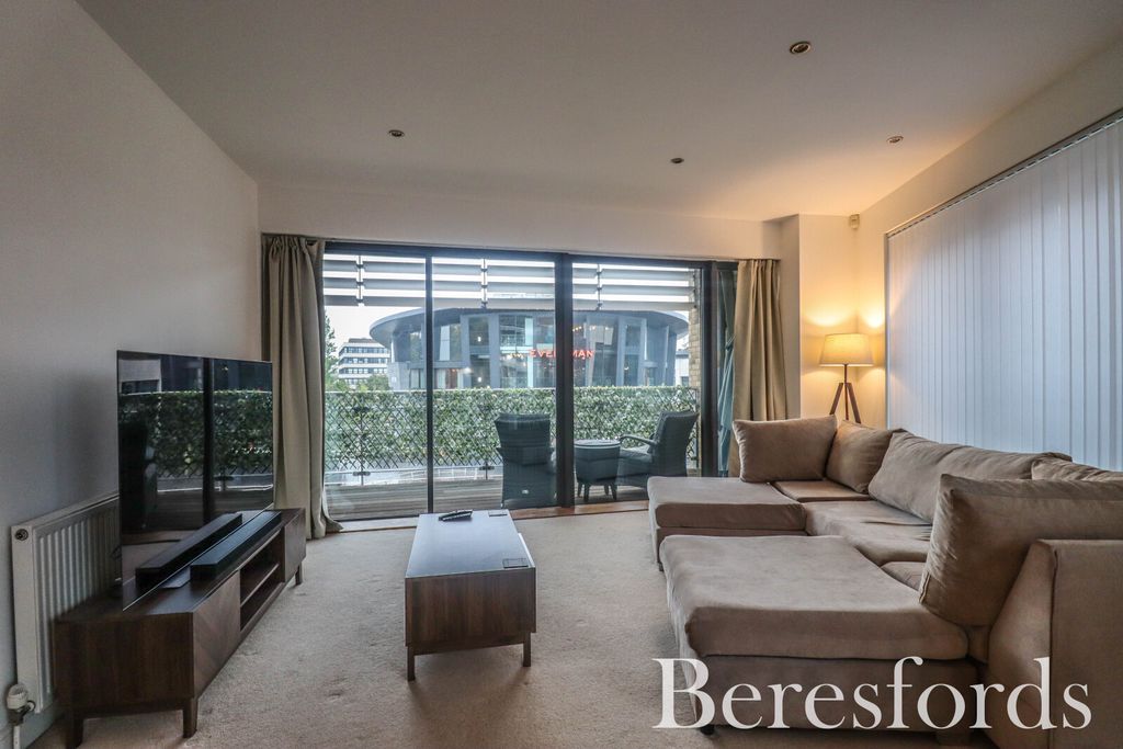 Property photo 2 of 13 Picture 2