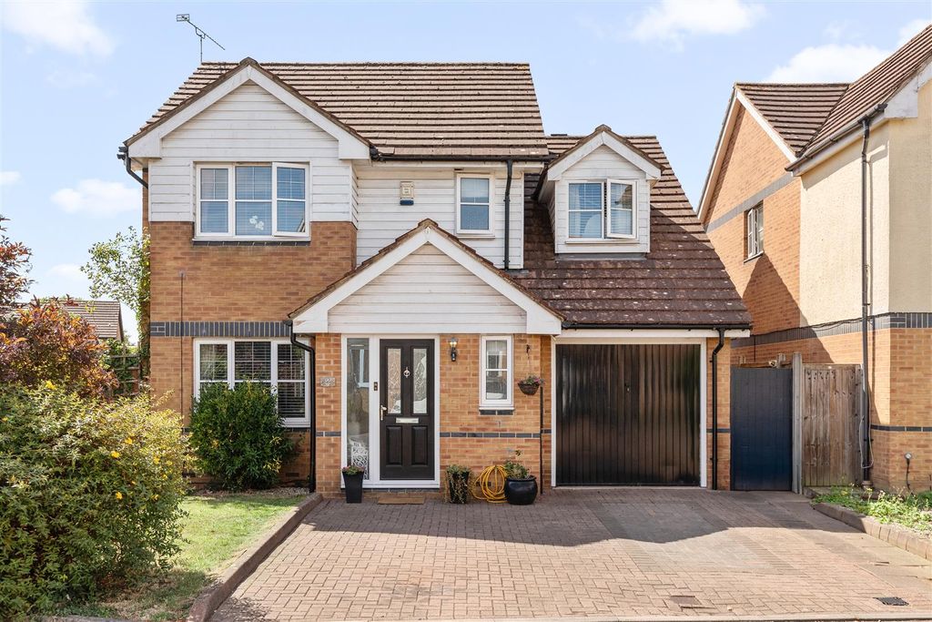 Property photo 1 of 23 Burleyhill_28 - Copy.Jpg