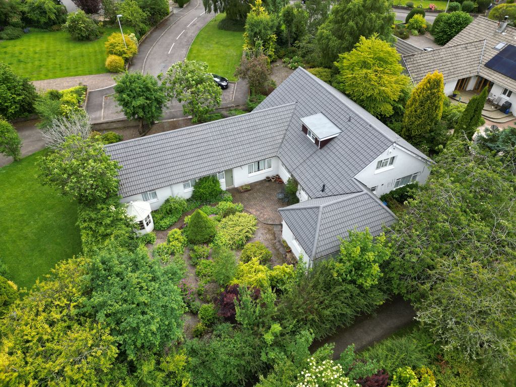 Property photo 2 of 31 Dji_0273