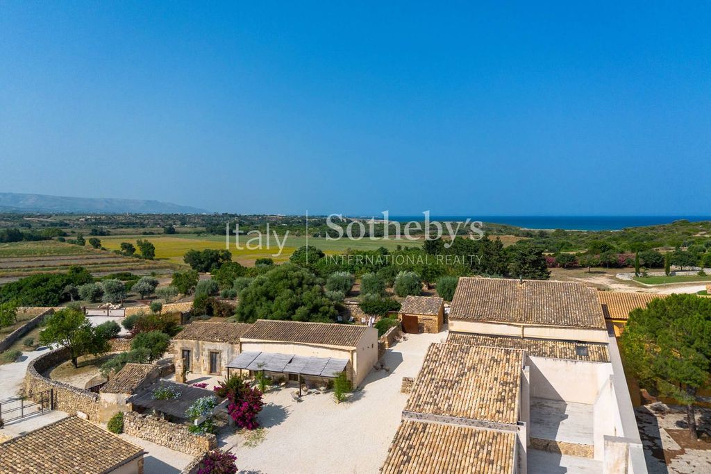 Property photo 2 of 42