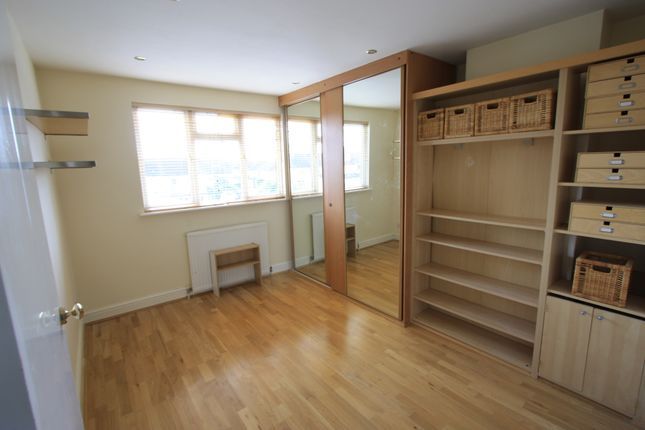 Property photo 2 of 4