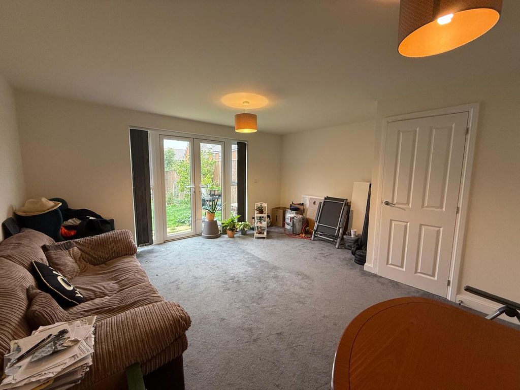 Property photo 3 of 8 Living Room