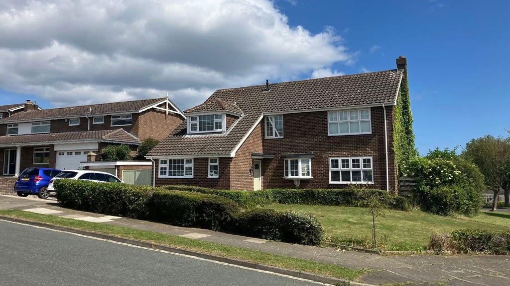 Property photo 1 of 38 Front