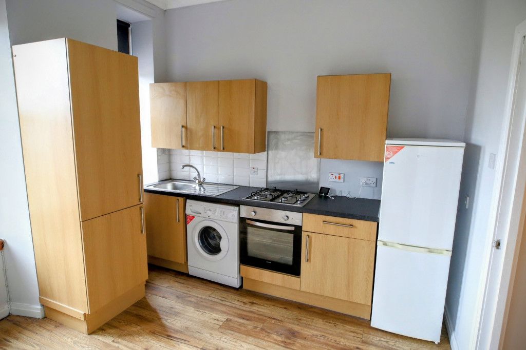 Property photo 3 of 8