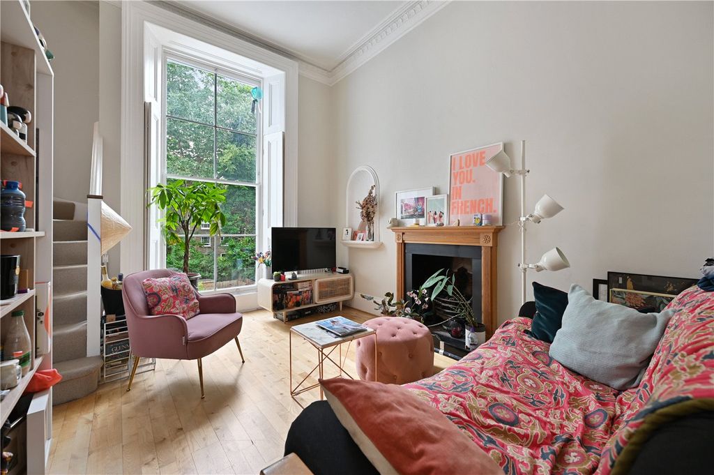 Property photo 1 of 10 Picture No. 15