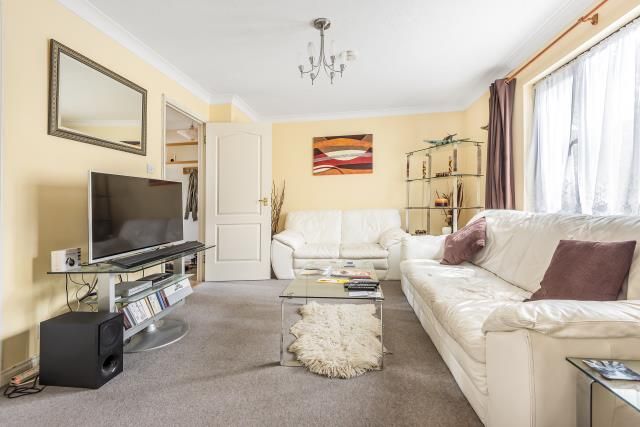 Property photo 2 of 10 Internal View
