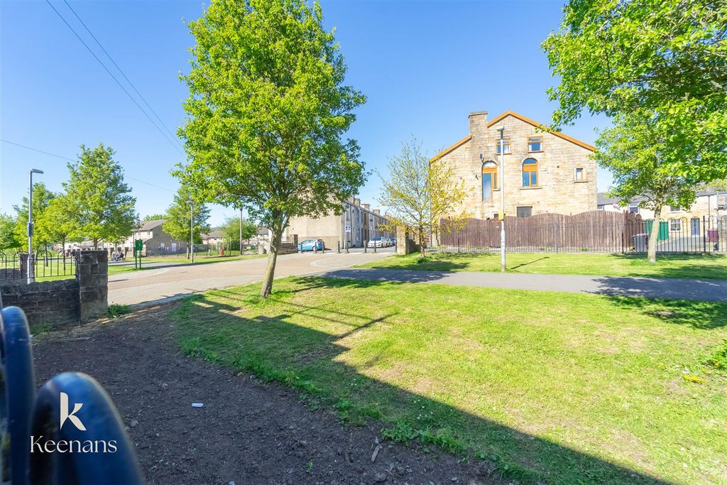 Property photo 3 of 18 Kmt06667.Jpg