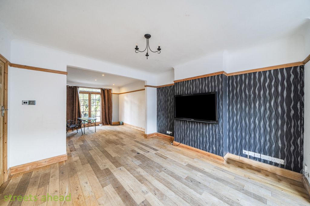 Property photo 1 of 19 F9277Be1-c1Ec-449...